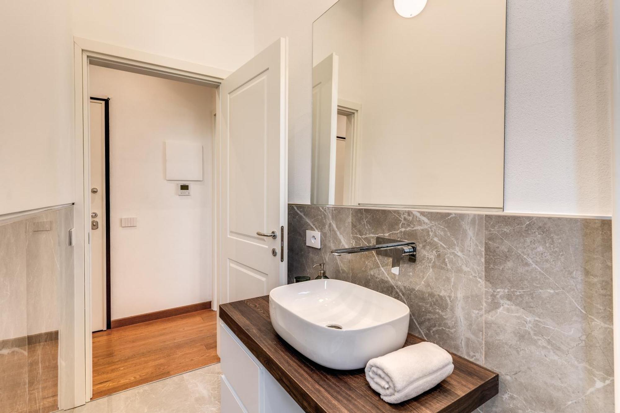 Aweshomeitaly Luxury Apartments بيزا المظهر الخارجي الصورة